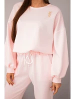 Dámský komplet máslová mikina s broží a kalhoty s rovnými nohavicemi pudrově růžová