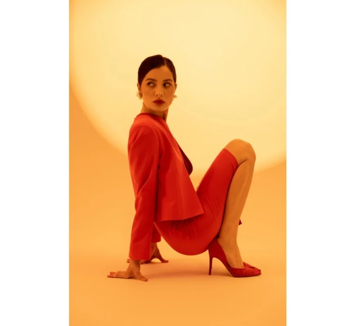 S368 Blejzr s otevřenou přední částí - červený