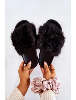 Pantofle s kožíškem Černe model 21573321 - Boto