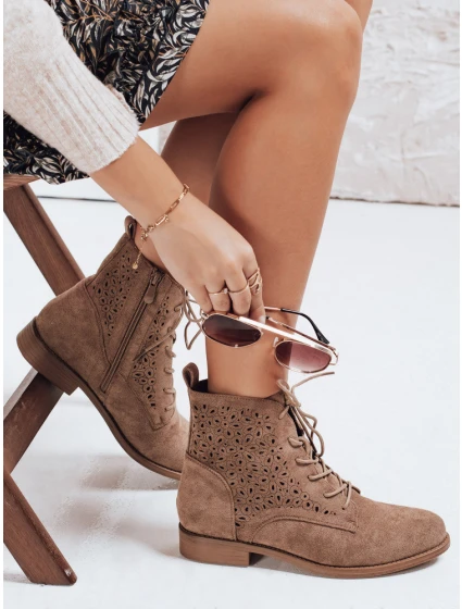 Dámské ažurové boty coffee Dstreet ZY1151 Dámské ažurové boty coffee Dstreet ZY1151