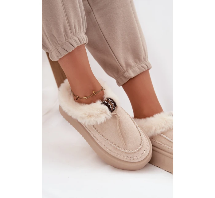 Dámské zimní boty s kožíškem na platformě béžové model 21714853 - Boto Dámské zimní boty s kožíškem na platformě béžové model 21714853 - Boto