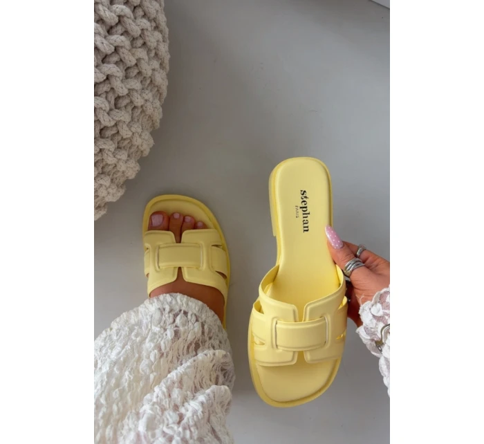 Dámské pantofle na ploché podrážce Žluté Lorania