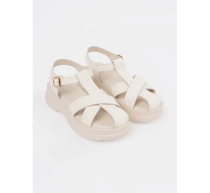 Pěkné Jasnobeżowy  sandály dámské platforma