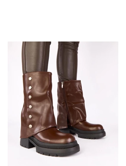 Boty na široké podrážce model 222354 Solea Boty na široké podrážce model 222354 Solea