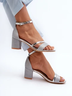 Dámské sandály na nízkém podpatku stříbrné Ploemis