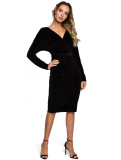 model 15107368 Sametové zavinovací šaty černé - Moe