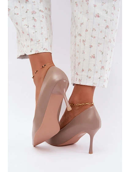 Klasické lodičky z eko kůže Khaki model 22313625 - Boto Klasické lodičky z eko kůže Khaki model 22313625 - Boto