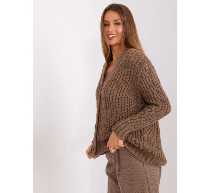 Hnědý dámský svetr bez knoflíků s kostkami (BA-SW-8001-1.16P)