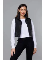 Krátká černá vesta se stojáčkem model 18266810 - J.STYLE Krátká černá vesta se stojáčkem model 18266810 - J.STYLE