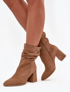 Kozačky z přírodního nubuku vyhřívané na podpatku s mačkáním Zazoo 4216 béžové