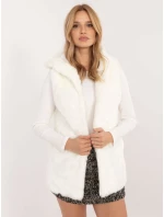 Kamizelka AT KZ model 20608922 ecru - FPrice Kamizelka AT KZ model 20608922 ecru - FPrice