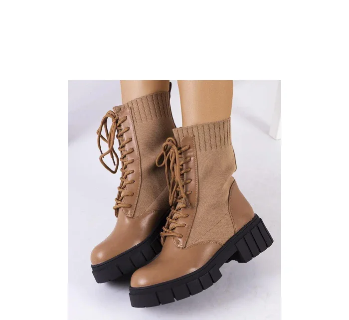 Boty model 205896 Solea Boty model 205896 Solea