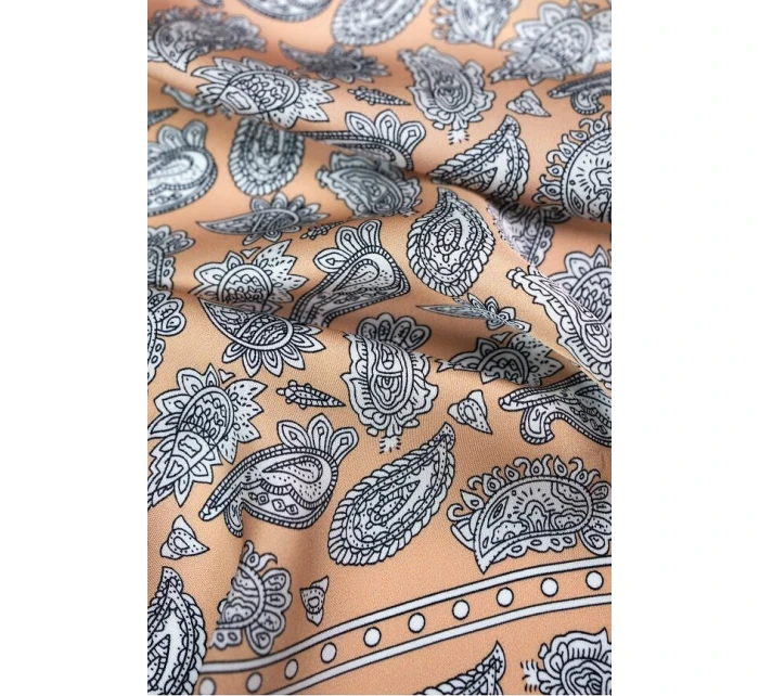 Šátek model 21439350 Satin Fancy - Art of polo Šátek model 21439350 Satin Fancy - Art of polo