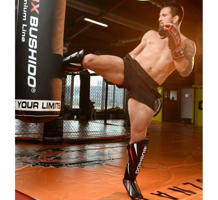 Chrániče holenních kostí M - Ninja Chrániče holenních kostí M - Ninja