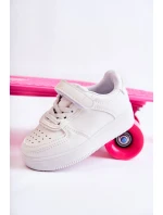 Dětská sportovní obuv na suchý zip White model 21587139 - Boto Dětská sportovní obuv na suchý zip White model 21587139 - Boto