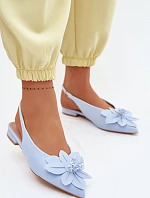 Dámské sandály na ploché podrážce s dekorativním květem modré Telivette