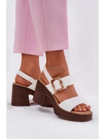 Dámské sandály na masivním podpatku a platformě Bílé model 21695408 - VINCEZA