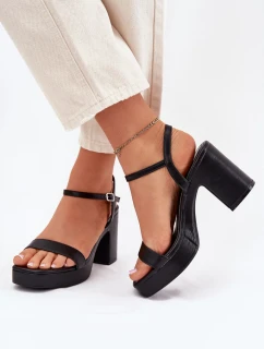Sandály na podpatku  model 214093 Step in style