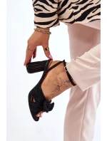 Módní Sandály S Mašlí Na Podpatcích Černe Callum Módní Sandály S Mašlí Na Podpatcích Černe Callum