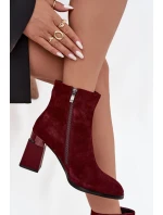 Dámské kotníkové boty z přírodního semiše na sloupkovém podpatku D&A – bordó