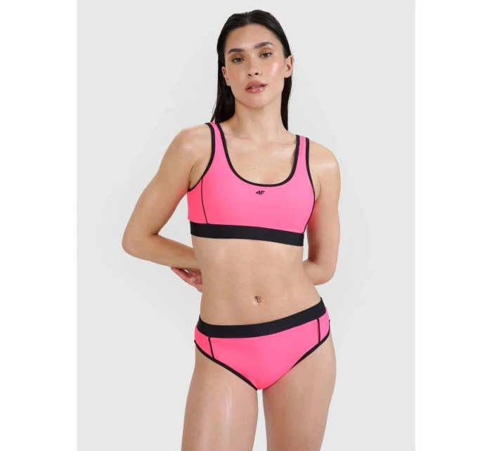 Dámský top 4F 4FWSS25UBKTF077-55N Dámský top 4F 4FWSS25UBKTF077-55N