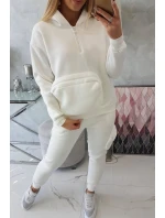 Izolovaná sada s ozdobnou kapsou ecru Izolovaná sada s ozdobnou kapsou ecru