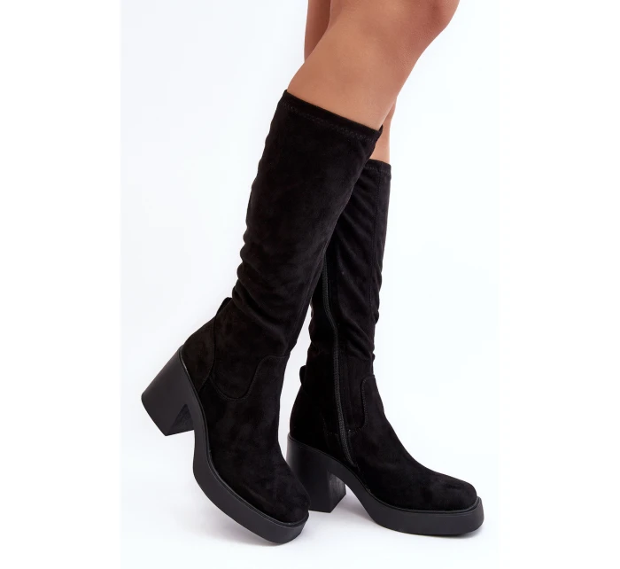 Dámské kotníkové boty na masivním sloupku D&A SN622-10A černé