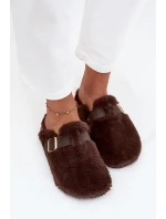 Kožešinové dámské pantofle na platformě s páskem a sponou hnědé model 21709369 - Boto Kožešinové dámské pantofle na platformě s páskem a sponou hnědé model 21709369 - Boto
