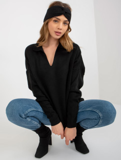 Černý hladký oversize svetr s límečkem