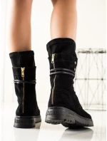 Pěkné kotníčkové boty černé dámské na plochém podpatku Pěkné kotníčkové boty černé dámské na plochém podpatku