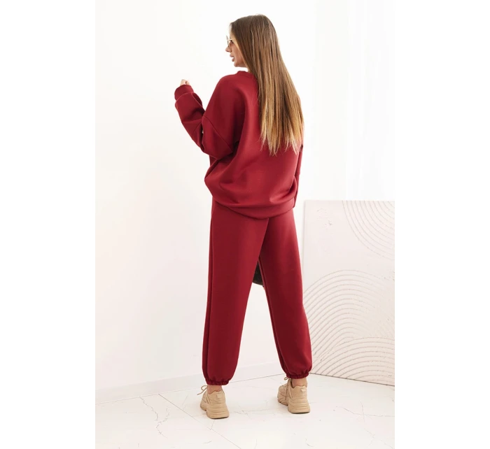 Dámská souprava máslová s volnou mikinou a kalhotami s nápisem LOVE bordová Dámská souprava máslová s volnou mikinou a kalhotami s nápisem LOVE bordová