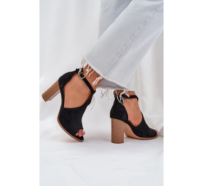 Sandály Na Podpatku Z Eko Semiše Černé Lanadriena