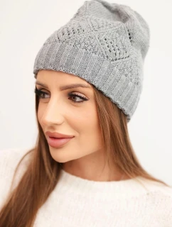 Dámská zimní čepice z vlny a s geometrickým vzorem model 21753193 šedá - K-Fashion