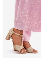 Dámské Sandály Na Podpatku S Dekorativním Páskem Eko Kůže Zlaté Triavera Dámské Sandály Na Podpatku S Dekorativním Páskem Eko Kůže Zlaté Triavera