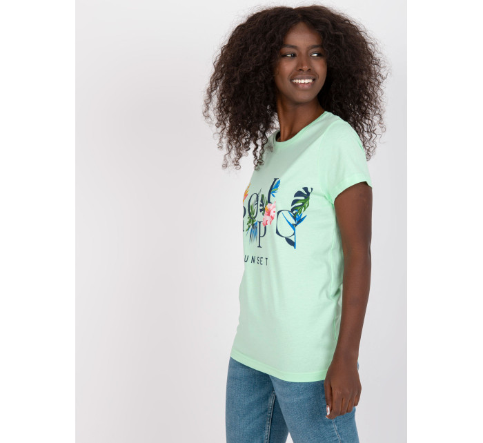 Světle zelené dámské tričko s letním potiskem