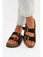 Dámské pantofle na korkové platformě se zlatými sponami Černé Tovessa Dámské pantofle na korkové platformě se zlatými sponami Černé Tovessa