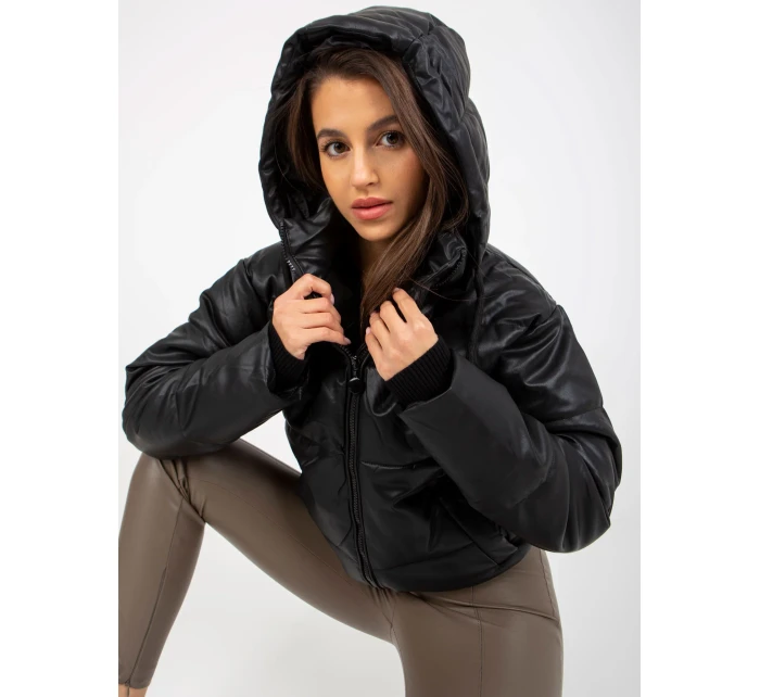 NM KR H 923 plášť.94 černá