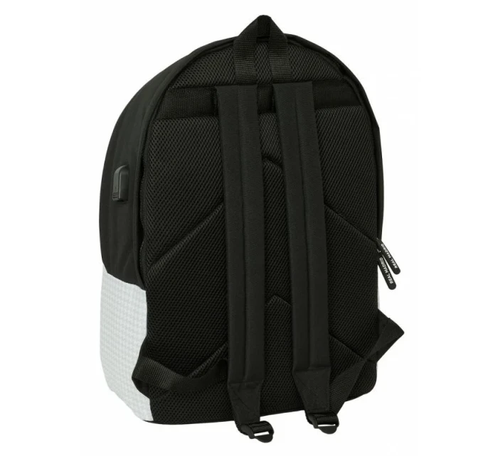 Sportovní batoh Realu Madrid s pro notebook model 20869481 - Inny Sportovní batoh Realu Madrid s pro notebook model 20869481 - Inny