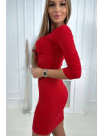 Žebrované šaty se zavazovaným výstřihem červené