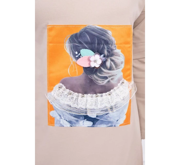 Šaty s 3D grafikou, béžová krajka