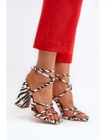 Sandály na podpatku  model 193939 Step in style