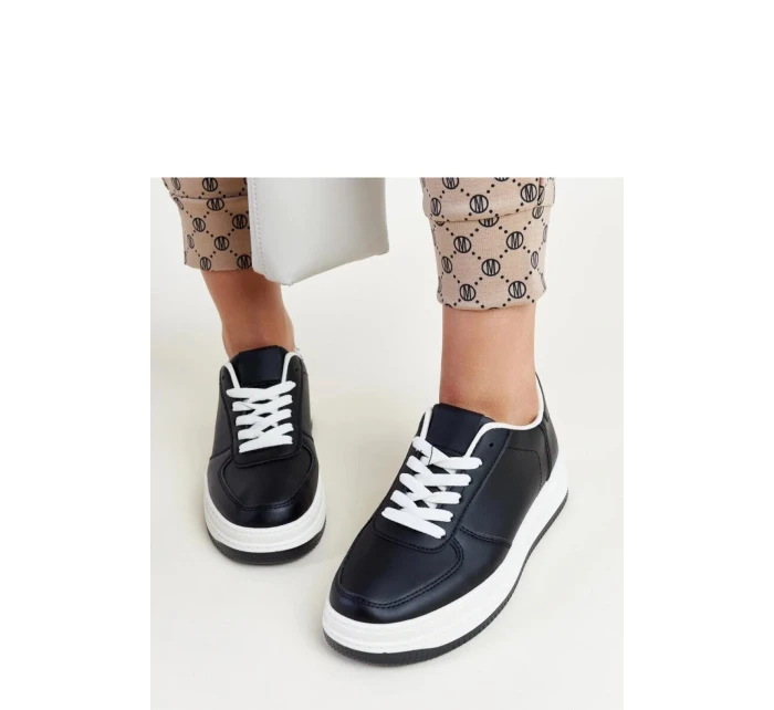 Tenisky  model 207402 Solea