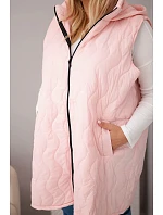 Dámská prošívaná vesta Plus Size s kapucí cukrově růžová