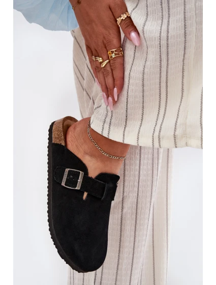 Semišové Dámské Pantofle S Přezkou Big Star RR274A384 Černé Semišové Dámské Pantofle S Přezkou Big Star RR274A384 Černé