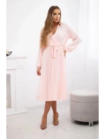Šaty se svázaným plisovaným lemem pudrově růžová