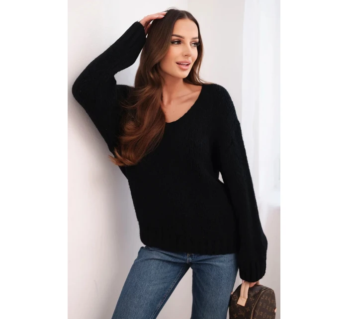 Dámský svetr s příměsí vlny s výstřihem do V černý Dámský svetr s příměsí vlny s výstřihem do V černý