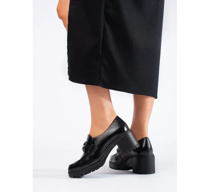 Stylové černé dámské polobotky na širokém podpatku Stylové černé dámské polobotky na širokém podpatku