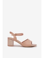 Dámské sandály na podpatku model 21695205 béžové - VINCEZA