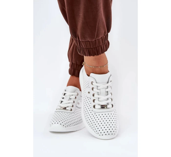 Dámské kožené sportovní boty na platformě Vinceza – bílé Dámské kožené sportovní boty na platformě Vinceza – bílé