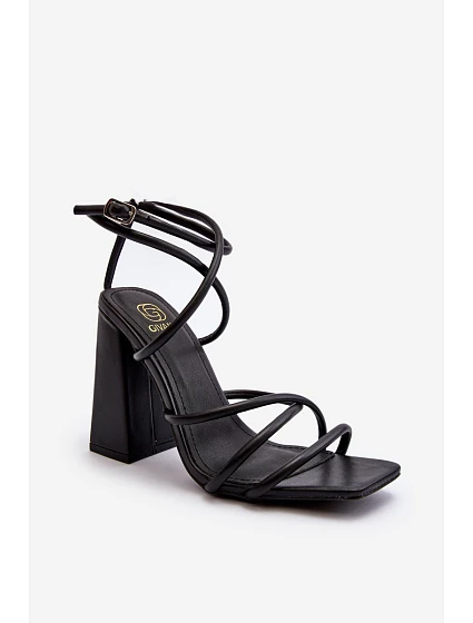 Moderní sandály na podpatku černé model 21650140 - Boto